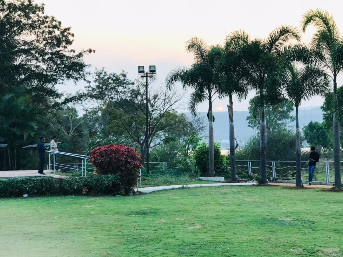 Aquarius Resort Gorhe Khurd Luaran gambar