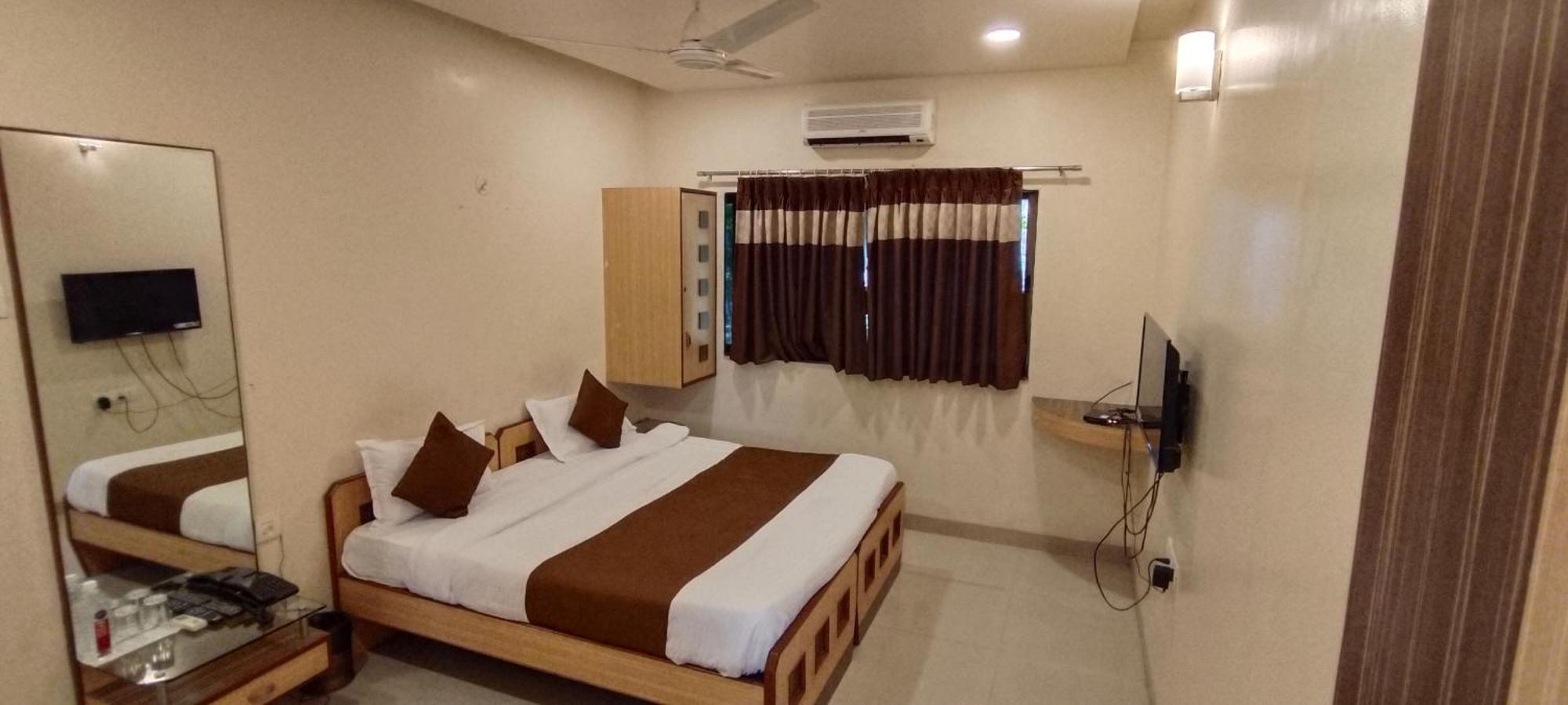 Aquarius Resort Gorhe Khurd Luaran gambar
